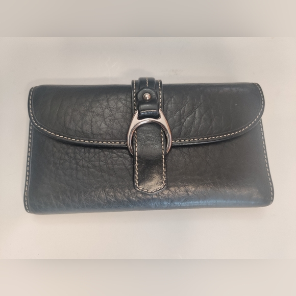 Dooney and bourke 1975 collection sale